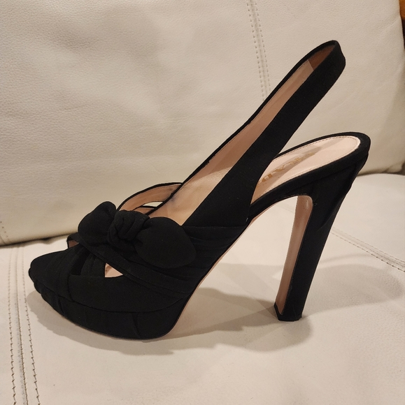 Prada knotted pump color black , made from silk outside and leather inside, size - Picture 2 of 14